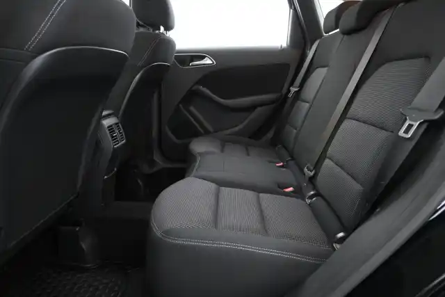 Musta Tila-auto, Mercedes-Benz B – XVO-746