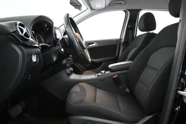 Musta Tila-auto, Mercedes-Benz B – XVO-746