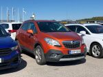 Oranssi Maastoauto, Opel Mokka – XVP-329, kuva 2