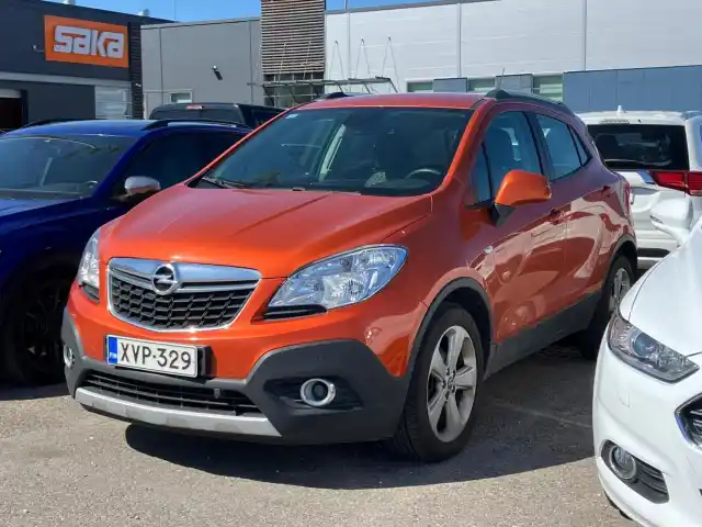 Oranssi Maastoauto, Opel Mokka – XVP-329