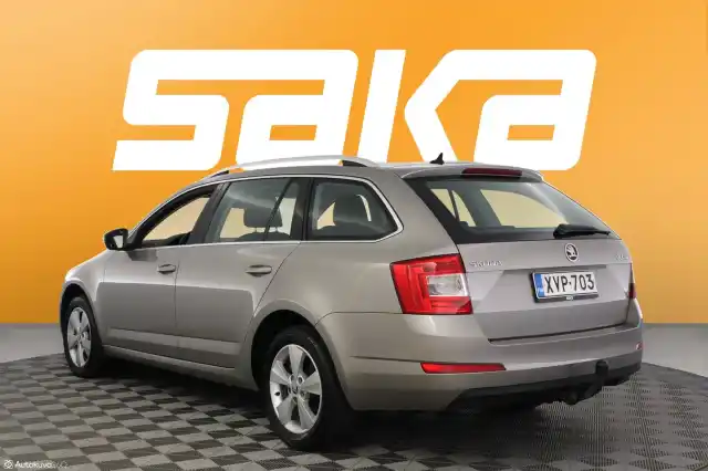 Ruskea (beige) Farmari, Skoda Octavia – XVP-703