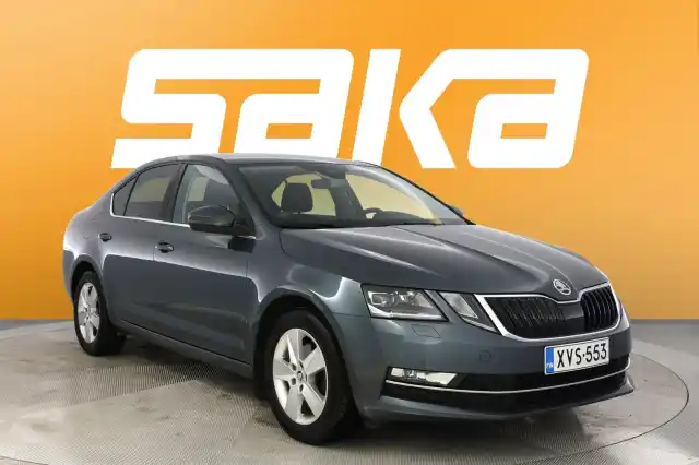 Harmaa Viistoperä, Skoda Octavia – XVS-553