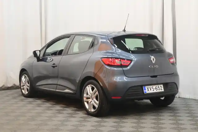 Harmaa Viistoperä, Renault Clio – XVS-652