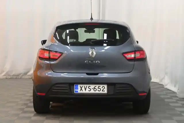 Harmaa Viistoperä, Renault Clio – XVS-652