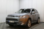 Vihreä Maastoauto, Mitsubishi Outlander – XVT-732, kuva 4