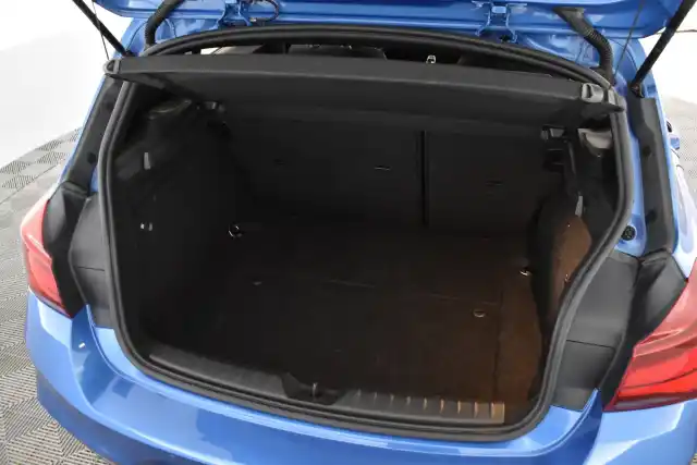 Sininen Viistoperä, BMW M140i – XVU-500
