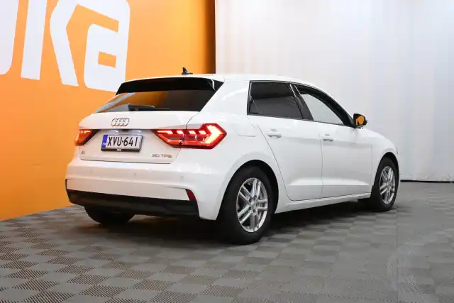 Valkoinen Viistoperä, Audi A1 – XVU-641