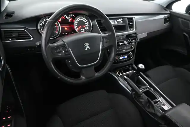 Musta Farmari, Peugeot 508 – XVV-714