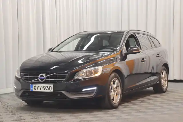 Musta Farmari, Volvo V60 – XVV-930