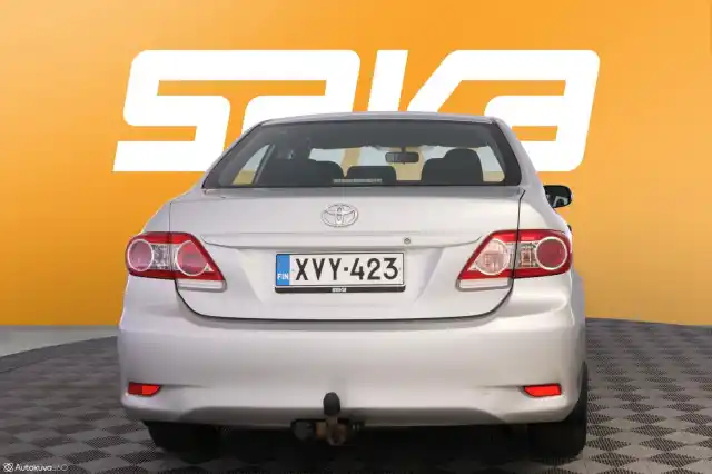 Hopea Sedan, Toyota Corolla – XVY-423