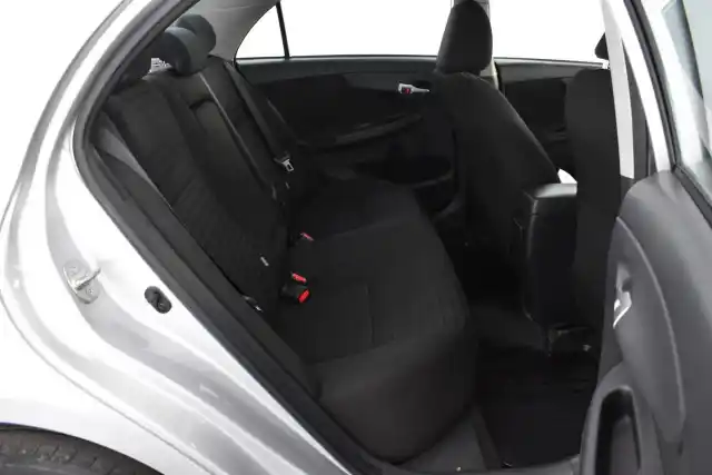 Hopea Sedan, Toyota Corolla – XVY-423