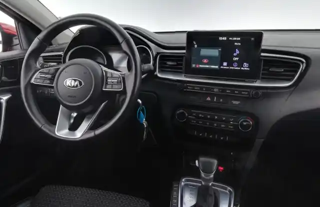 Punainen Farmari, Kia Ceed – XXA-514