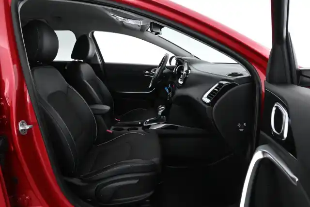 Punainen Farmari, Kia Ceed – XXA-514