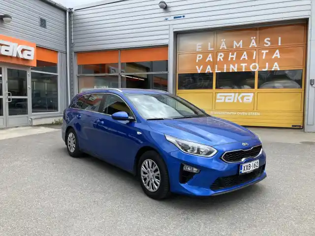 Sininen Farmari, Kia Ceed – XXB-162