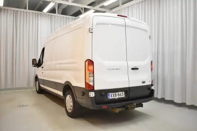 Valkoinen Pakettiauto, Ford Transit – XXB-863