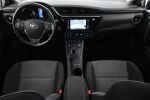 Musta Farmari, Toyota Auris – XXC-253, kuva 16