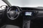 Musta Farmari, Toyota Auris – XXC-253, kuva 10