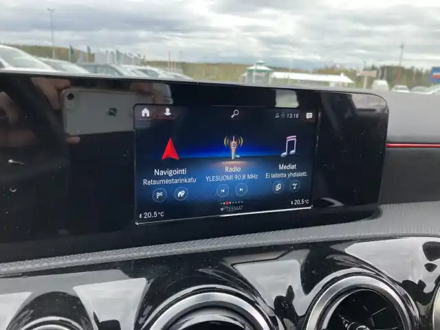 Musta Viistoperä, Mercedes-Benz A – XXE-254