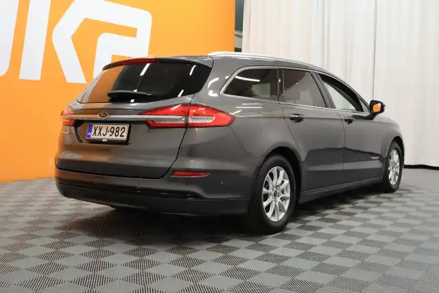 Harmaa Farmari, FORD Mondeo – XXJ-982