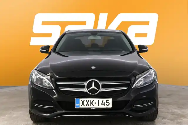 Musta Sedan, Mercedes-Benz C – XXK-145