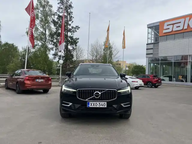 Musta Maastoauto, Volvo XC60 – XXO-340