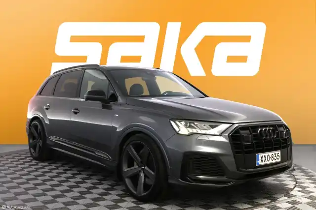 Harmaa Maastoauto, Audi Q7 – XXO-835