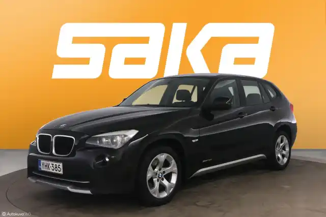 Musta Maastoauto, BMW X1 – YHK-385
