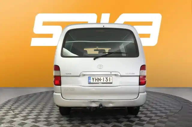 Hopea Pakettiauto, Toyota Hiace – YHN-131