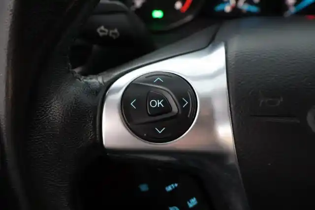 Sininen Tila-auto, Ford C-Max – YHN-339