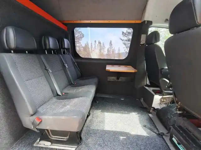 Valkoinen Matkailuauto, Mercedes-Benz Sprinter – YHN-925