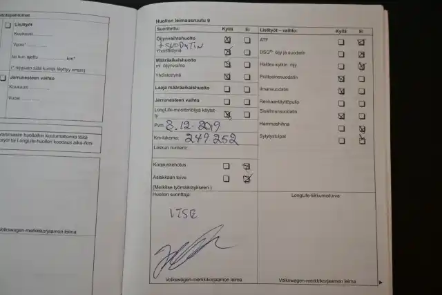 Harmaa Farmari, Volkswagen Golf – YHO-846