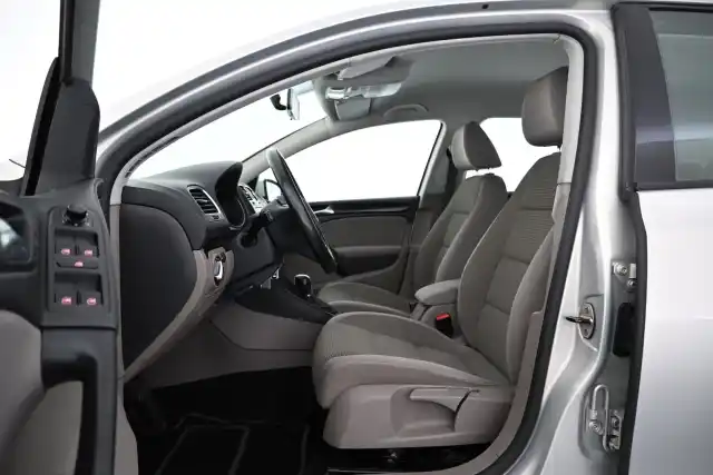 Hopea Viistoperä, Volkswagen Golf – YHO-888