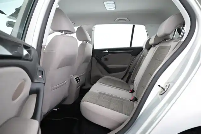 Hopea Viistoperä, Volkswagen Golf – YHO-888