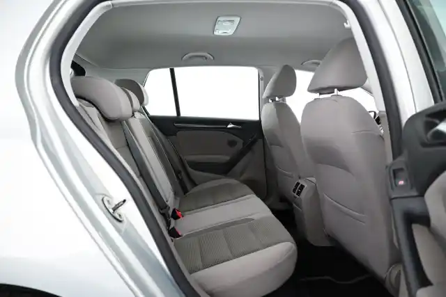 Hopea Viistoperä, Volkswagen Golf – YHO-888