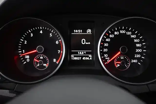 Hopea Viistoperä, Volkswagen Golf – YHO-888