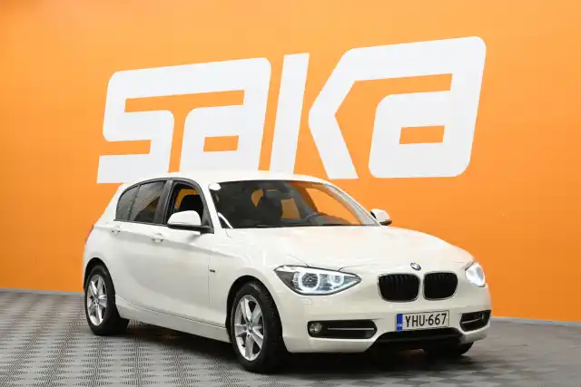 Valkoinen Viistoperä, BMW 116 – YHU-667