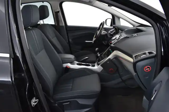 Musta Tila-auto, Ford C-Max – YHU-722