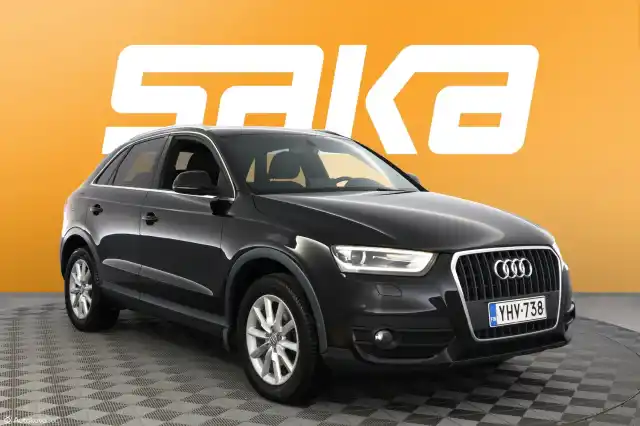 Musta Maastoauto, Audi Q3 – YHV-738