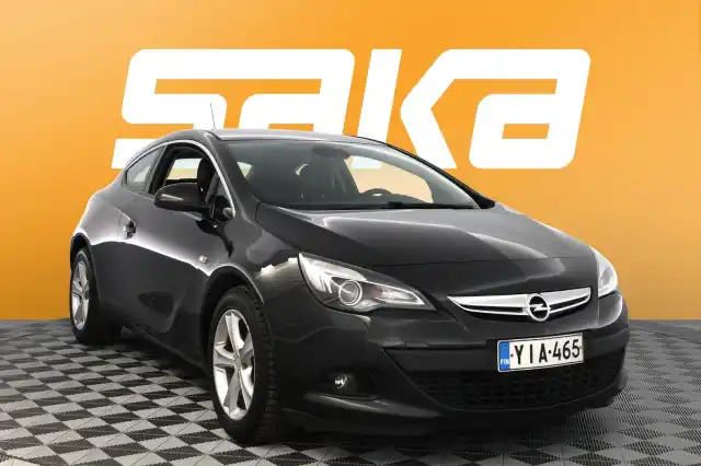 Musta Viistoperä, Opel Astra – YIA-465