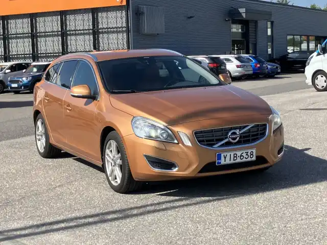 Volvo V60