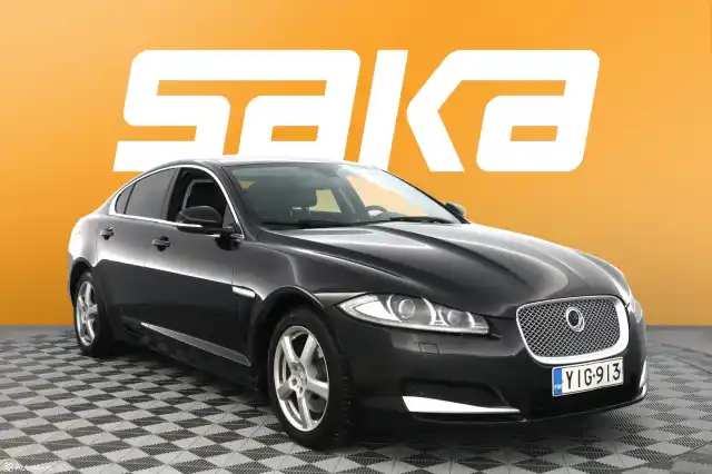 Musta Sedan, Jaguar XF – YIG-913