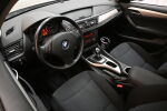 Harmaa Maastoauto, BMW X1 – YIH-341, kuva 13