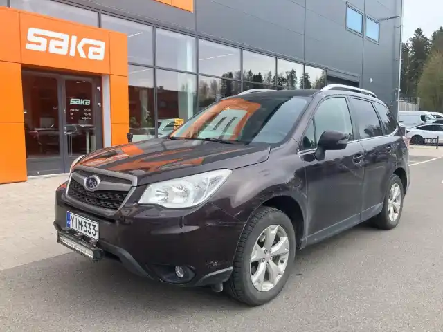 Punainen Farmari, Subaru Forester – YIM-333