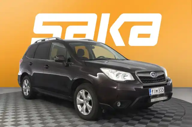 Punainen Maastoauto, Subaru Forester – YIM-333