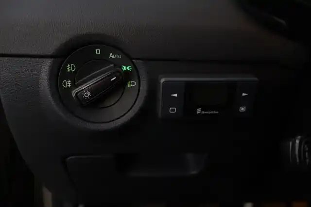 Beige Farmari, Skoda Octavia – YIM-531