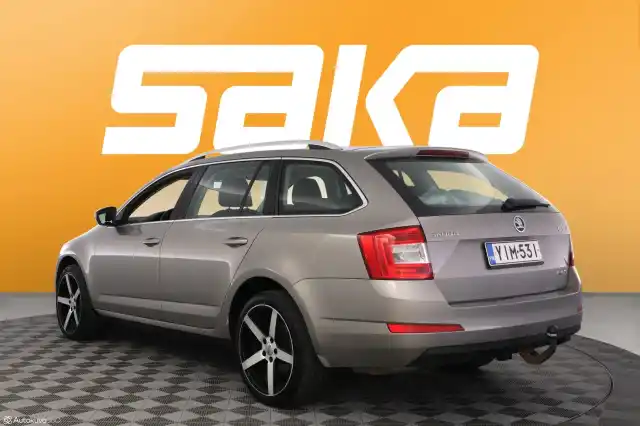 Beige Farmari, Skoda Octavia – YIM-531