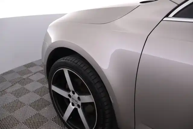 Beige Farmari, Skoda Octavia – YIM-531