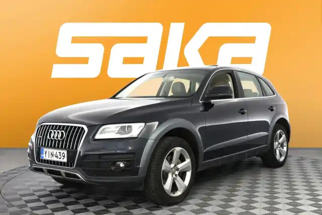 Sininen Maastoauto, Audi Q5 – YIN-439