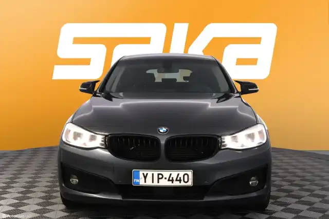 Harmaa Sedan, BMW 320 Gran Turismo – YIP-440