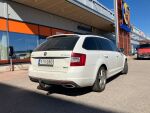 Valkoinen Farmari, Skoda Octavia – YIS-280, kuva 7